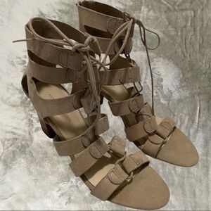 Marc Fisher Paradox Tan Suede Gladiator Lace Up Block Heel Pump Sandals Size 7.5